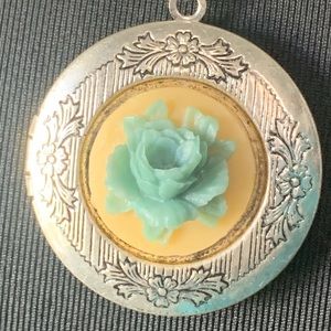 Locket Necklace blue rose cameo